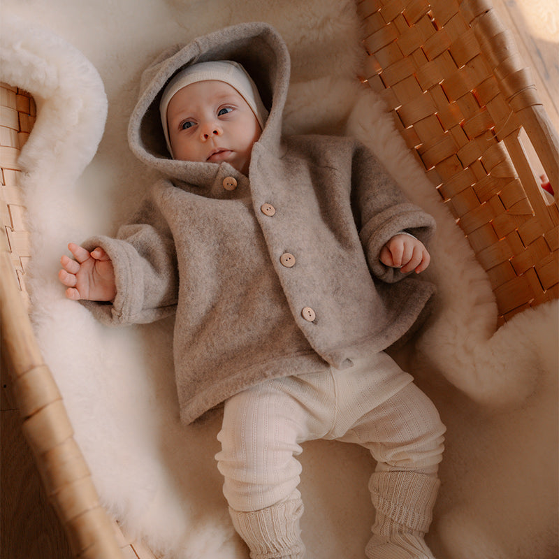 Babystrumpbyxa i ull med silke, hålmönster