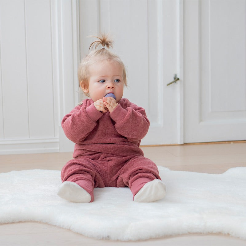 Babybukse i ullfrotté - Mørk rose
