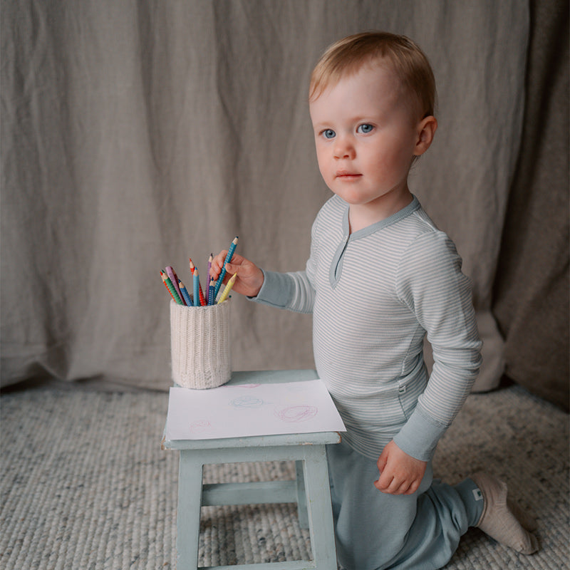 Babytröja i ull med silke