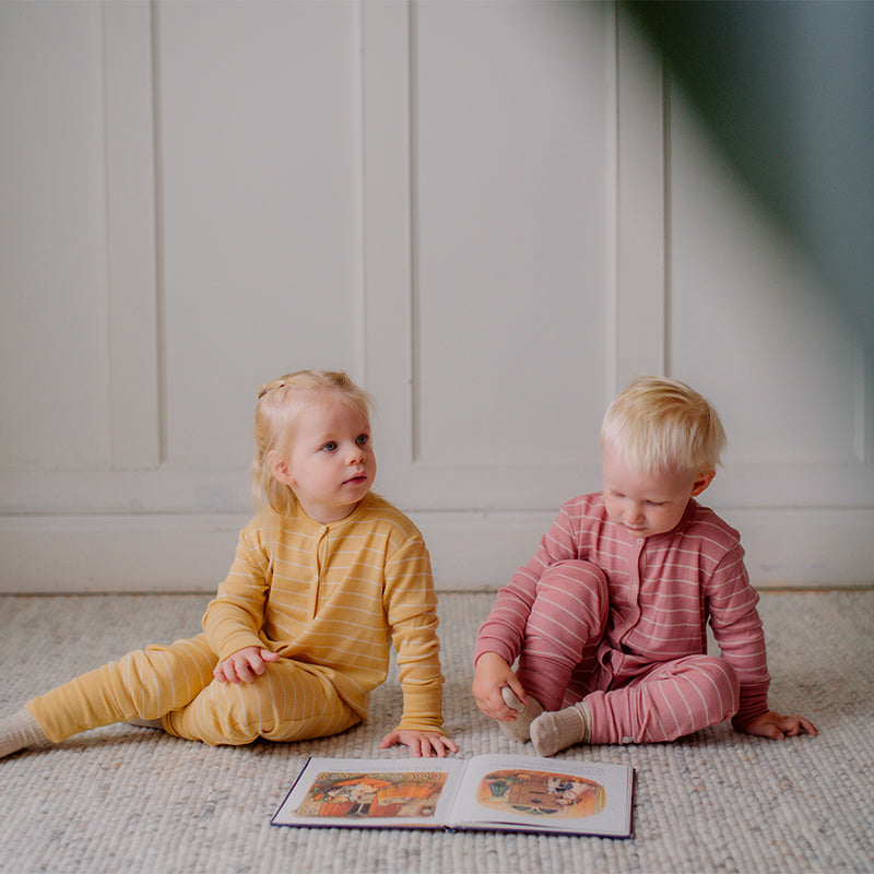 Hel dress i ull med silke
