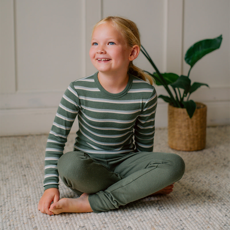 Barntröja i ull med silke