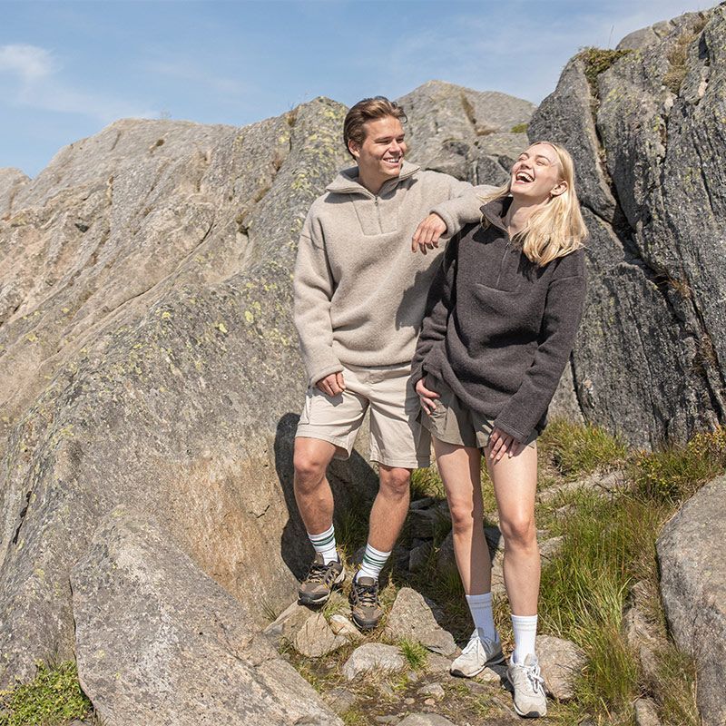 Genser i ullfleece med zip - Naturbrun