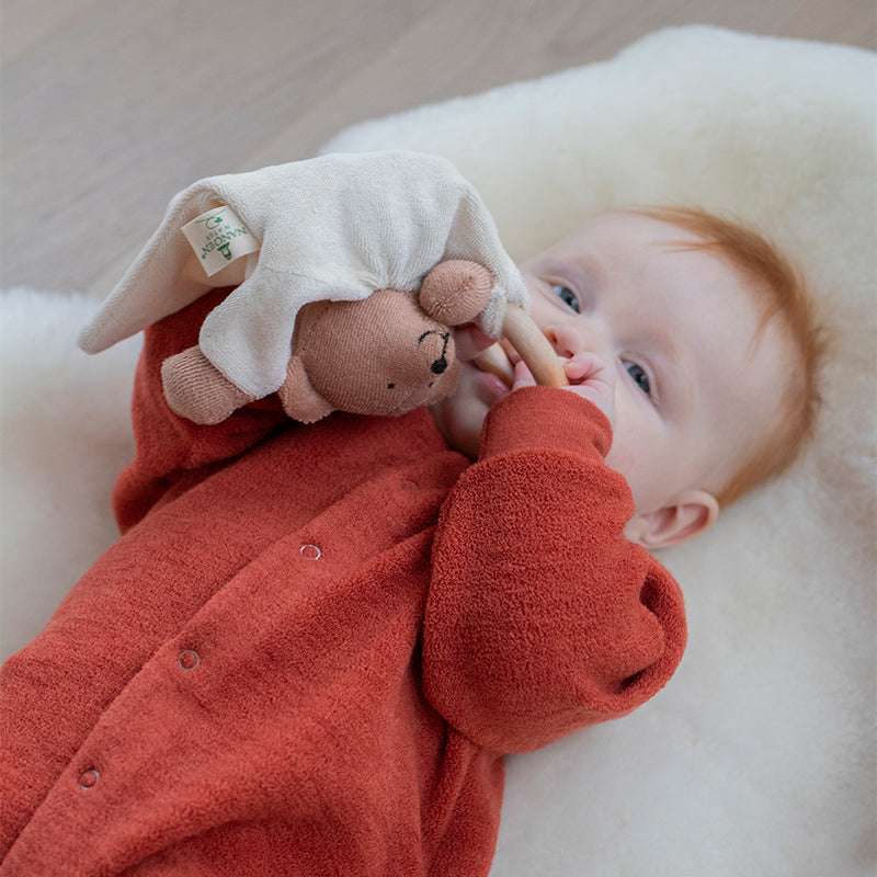 Teddyfilt med träring, 20cm, Natur/brun